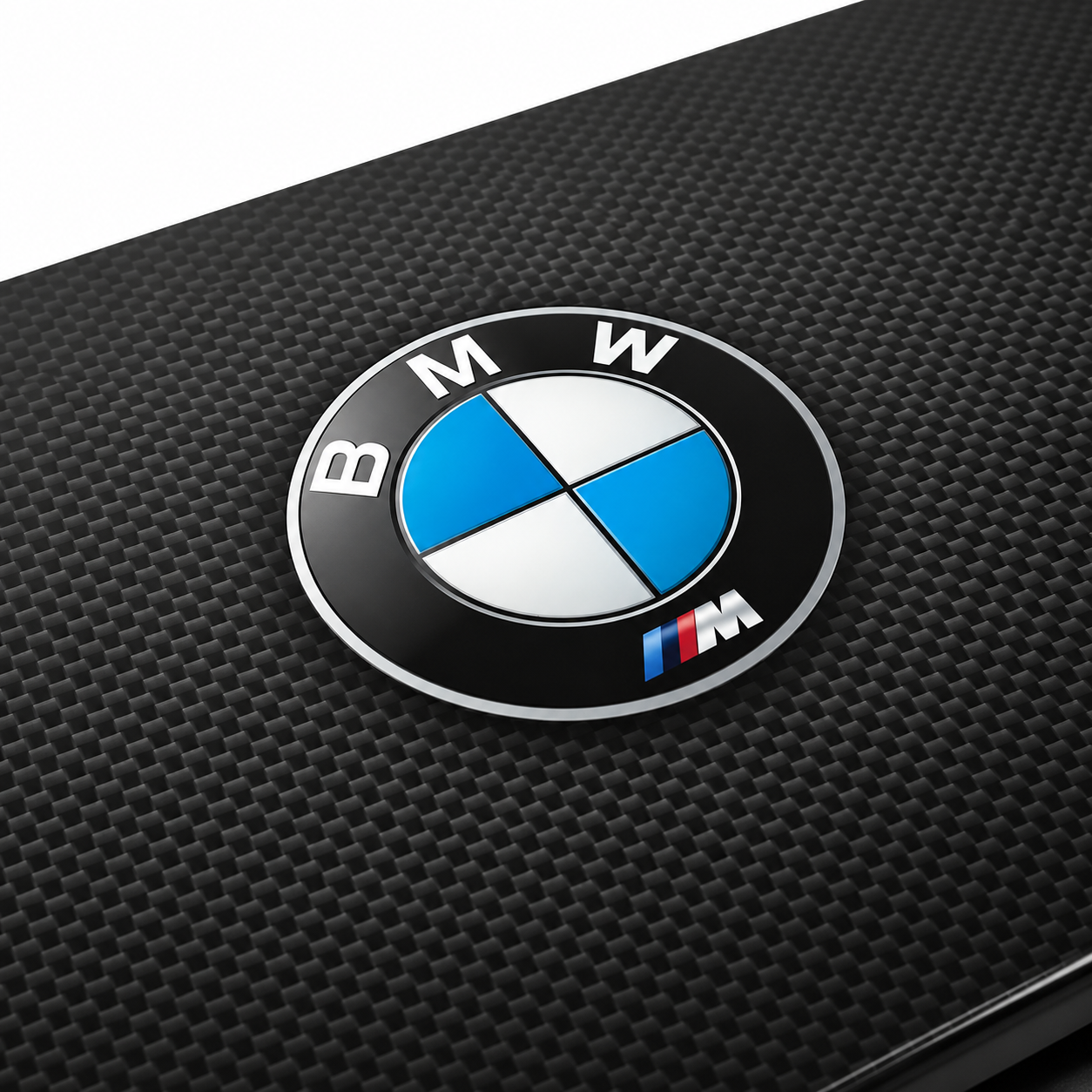 Эксклюзивные стеклянные нарды BMW с культовой эмблемой карбоновой текстурой и качественным игровым полем для ежедневного использования