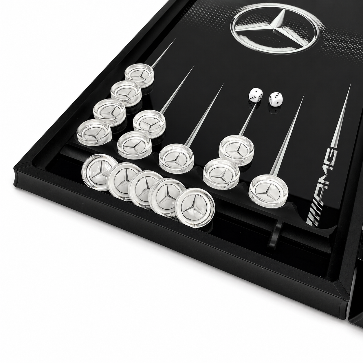 Подарочные стеклянные нарды Mercedes 60 см со стильным чёрным дизайном эксклюзивным оформлением и долговечной поверхностью для ежедневной игры